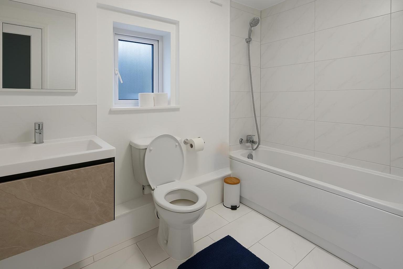 Spacious 4Br Home Near Abba Stadium Tube -Zone 2 Londres Exterior foto